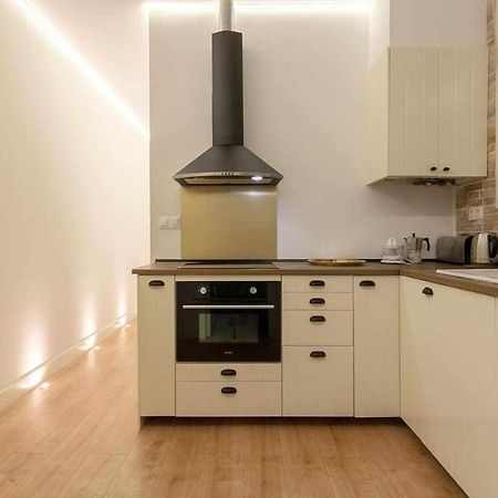 Vivienda Turistica Estilosa En La Zona Vieja Bilbao Luaran gambar